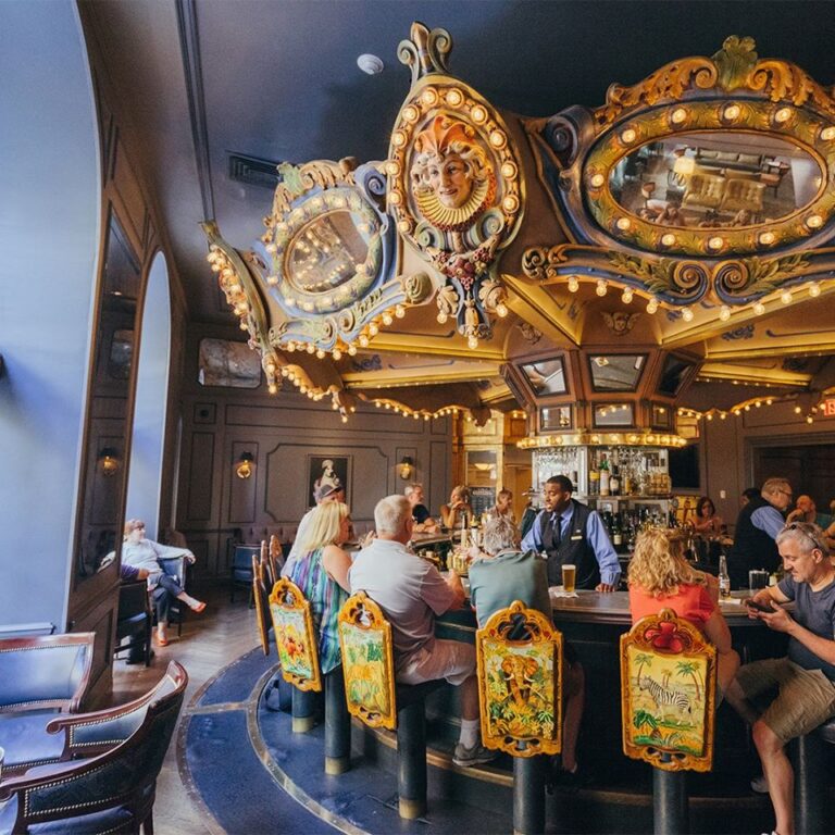 Carousel Bar - Classic Cocktails